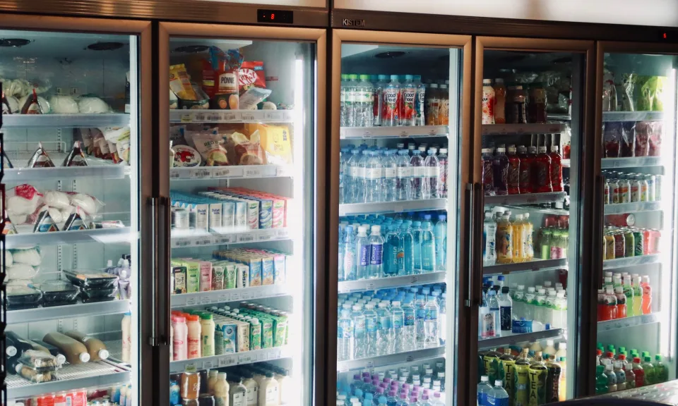 Hàng hoá thiết yếu có sẵn tại quầy